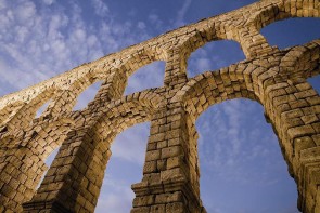 02-Acueducto_de_Segovia_01_941-705_resize