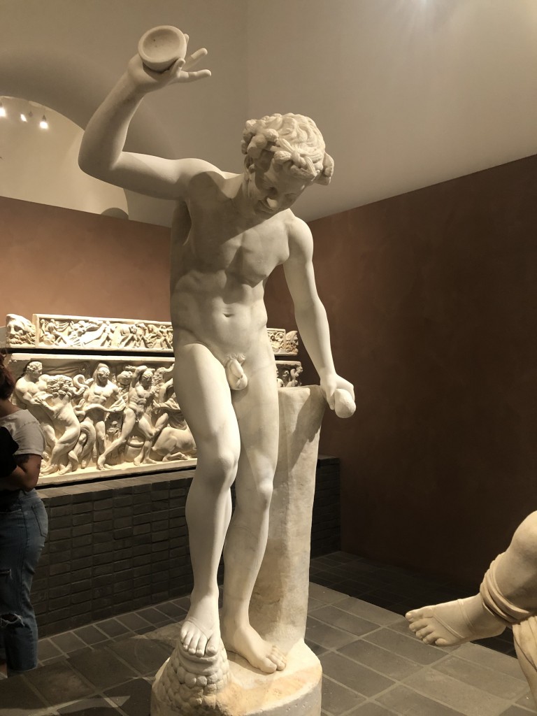 Statua di Satiro, replica dal gruppo dell'Invito alla danza