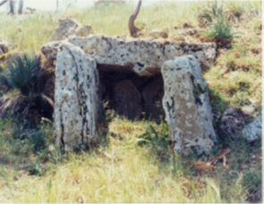 Dolmen di Monte Bubbonia, Gela, Sicilia