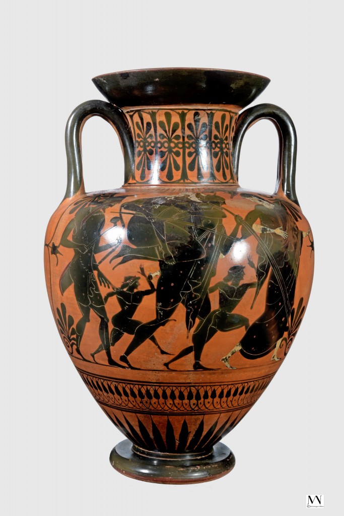 Anfora attica a figure nere raffigurante Enea, Anchise ed Ascanio, Nola, MANN