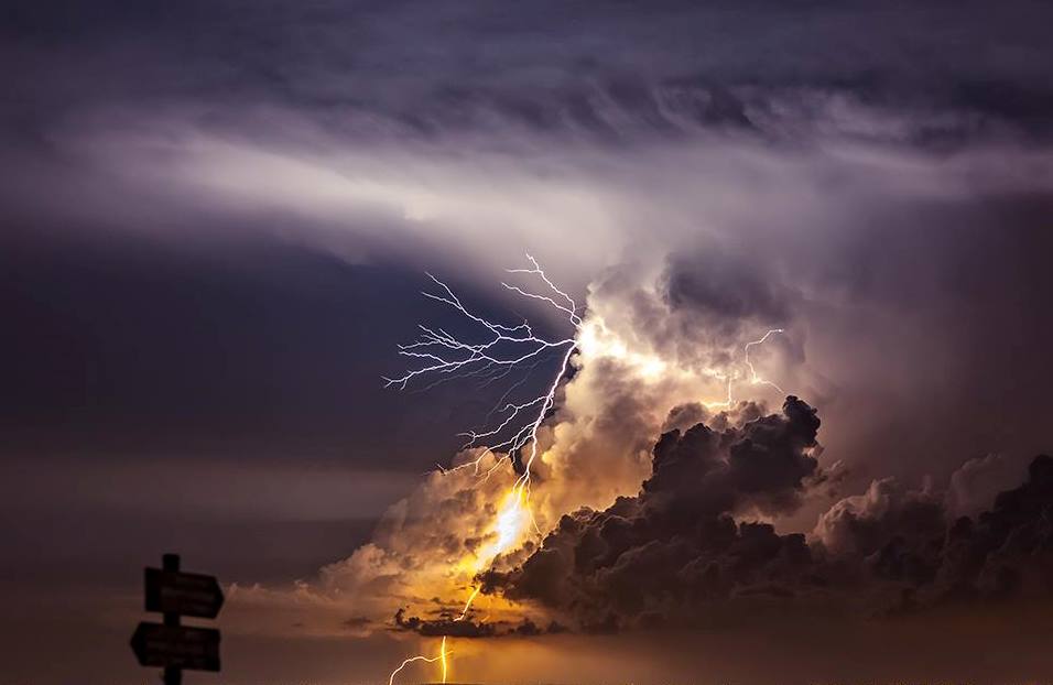 Fulmine spettacolare, foto di Michele Sensi